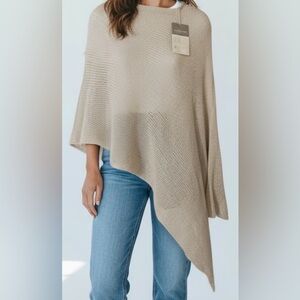 WOODEN SHIPS Sz S/M Poncho Topper Lightweight Wool Mohair Blend Beige NEW